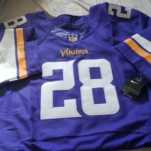 🏈 NWT Minnesota Vikings Jersey🏈